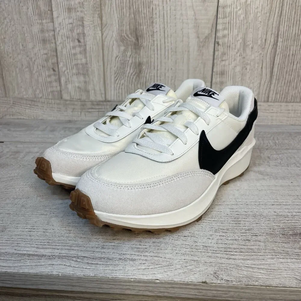 Nike Waffle Debut Women’s Sz 11 Running Sneakers Sail White Black Gum DH9523-109 - Picture 3 of 9